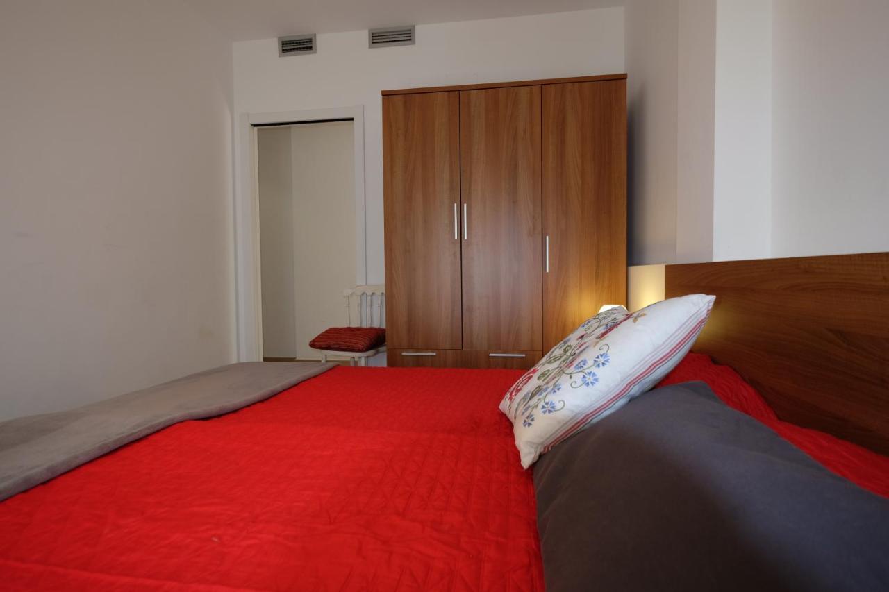Appartamento Inass Sitges Esterno foto